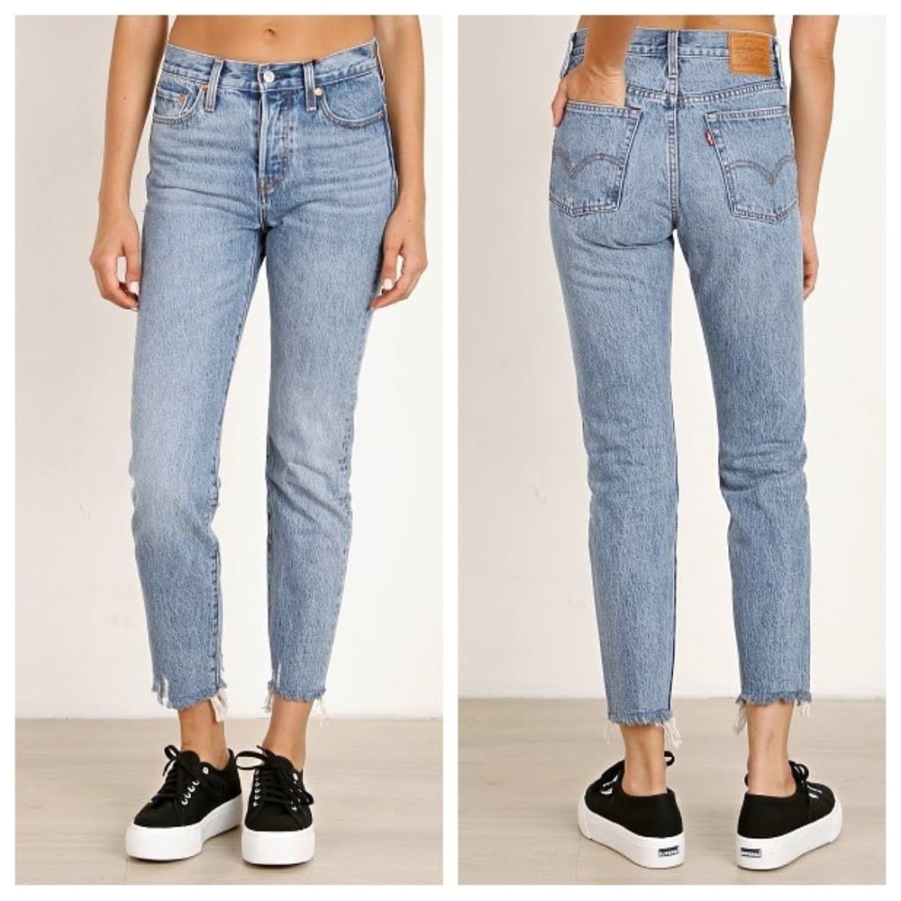 Levi’s Blue Wedgie Raw Hem Cotton Denim High Rise Jeans Size 29